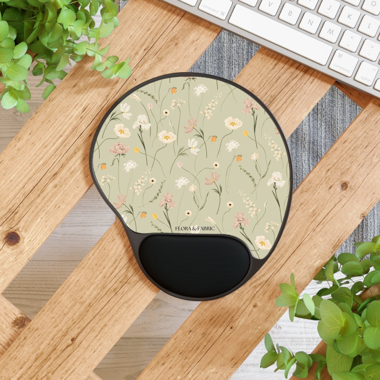 Floral Mouse Pad with Wrist Rest — Ergonomic Flower Desk Pad